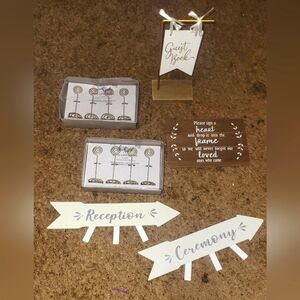 6 Piece Elegant Wedding Ceremony/Reception Sign Lot
